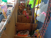 Kermiskraam, prijzenpaleis, touwtje trekken, 1982 - afbeelding 20 van  44