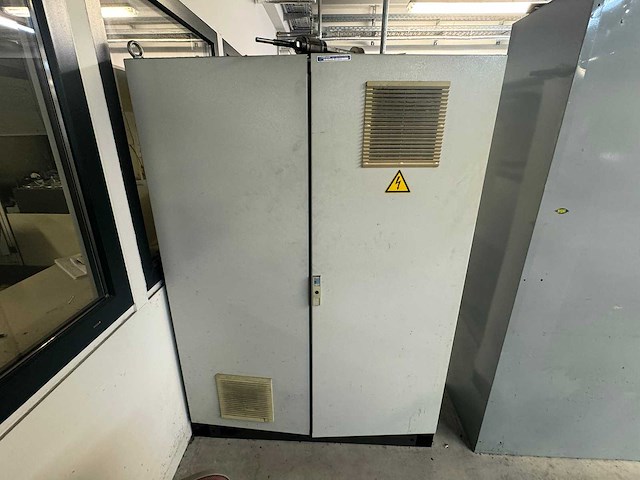 Kern - cd 322 - dmt kern cd 322 - 2004 - afbeelding 10 van  11