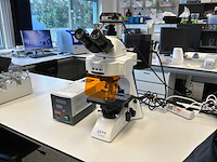 Kern obn 148 trinoculaire fluorescentiemicroscoop