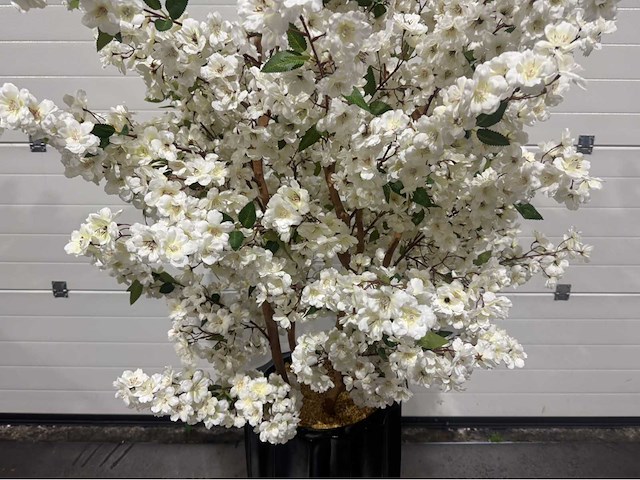 Kersen bloesem kunstboom met pot - afbeelding 11 van  13