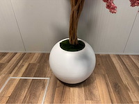Kersen bloesem kunstboom met pot - afbeelding 5 van  15