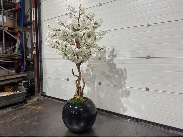 Kersen bloesem kunstboom met pot - afbeelding 7 van  14