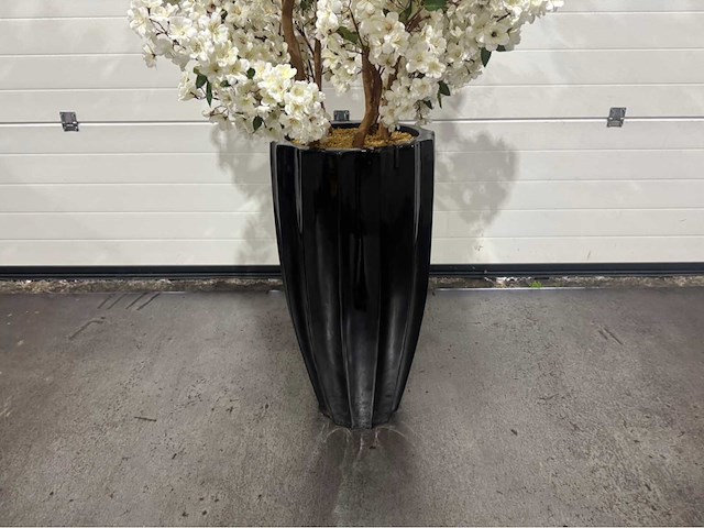 Kersen bloesem kunstboom met pot - afbeelding 8 van  13