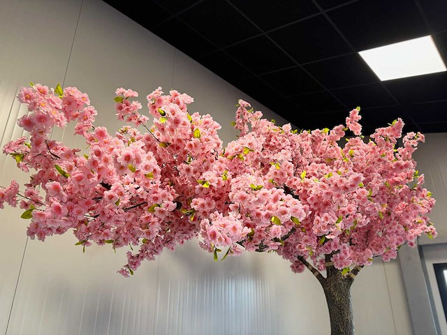 Kersen bloesem kunstboom roze - afbeelding 3 van  4