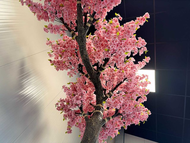 Kersen bloesem kunstboom roze - afbeelding 4 van  4