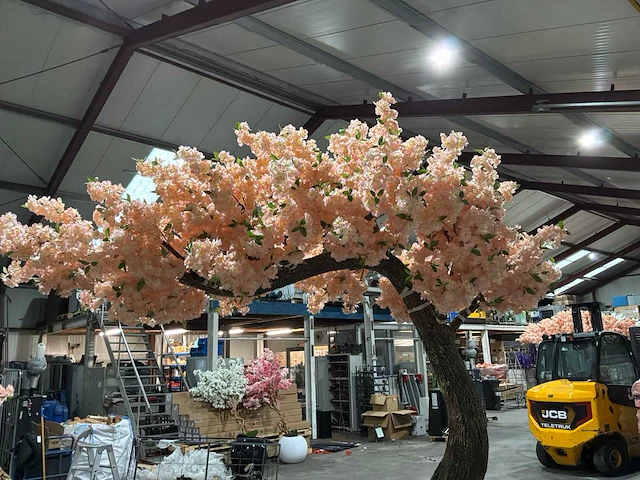 Kersen bloesem kunstboom zalm / rosé - afbeelding 4 van  14