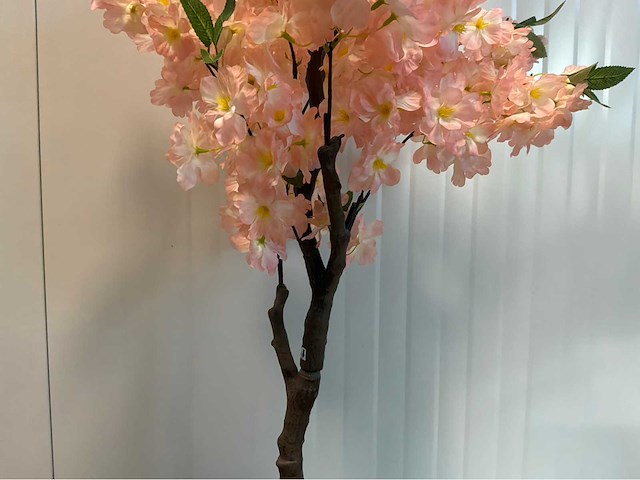 Kersen bloesem kunstboom - afbeelding 5 van  7