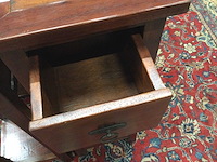 Kersenhouten bijzettafel (2x) - afbeelding 2 van  4