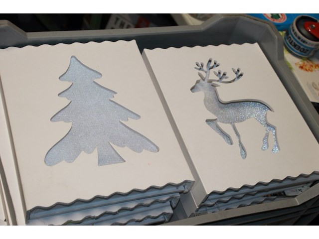 Kerst deco met licht mix geleverd totaal 10 stuks - afbeelding 2 van  3