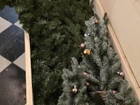 Kerstboom, kunstboom met verlichting - afbeelding 2 van  3