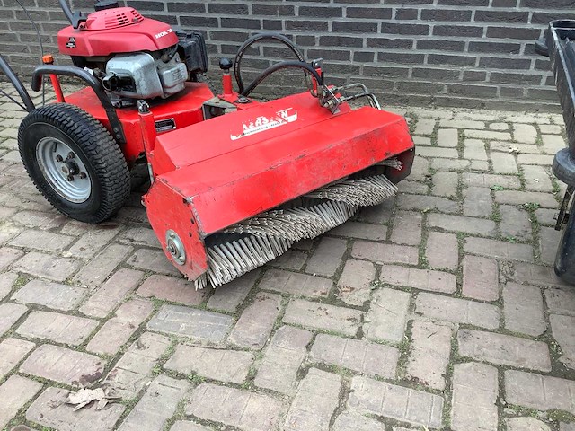 Kersten k700 straatveegmachine - afbeelding 4 van  5