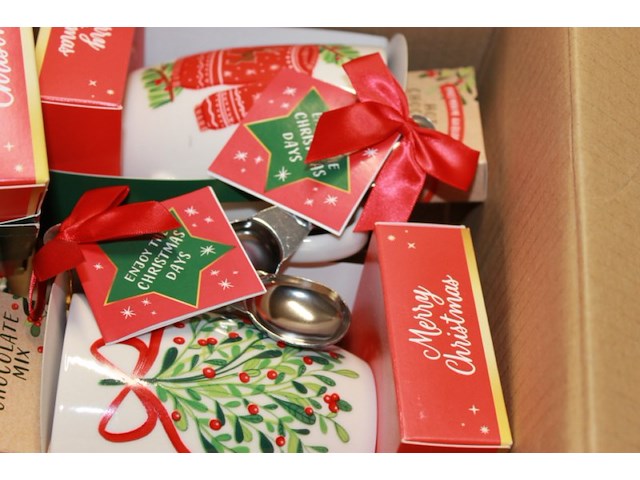 Kerstmokken chocomelset 5 stuks - afbeelding 4 van  7