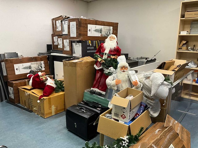 Kerstversiering en divers - afbeelding 1 van  10