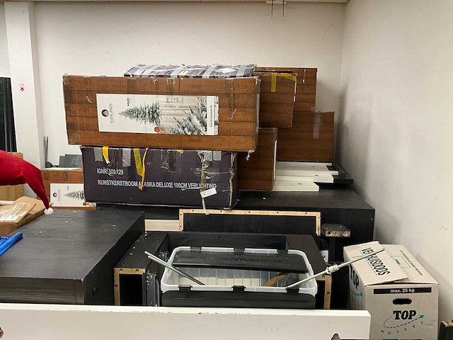 Kerstversiering en divers - afbeelding 5 van  10