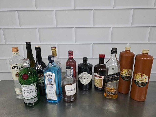 Ketel 1 / bombay, etc. sterke drank fles (12x) - afbeelding 1 van  4
