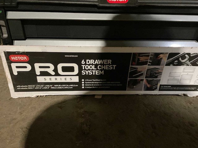 Keter dewalt gereedschapskoffer (2x) - afbeelding 7 van  8
