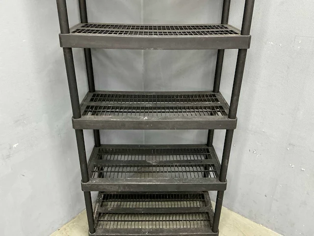 Keter opbergkast 45x90x230 cm - afbeelding 5 van  8