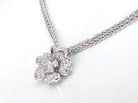 Ketting met diamanten in bloemvorm - afbeelding 4 van  9