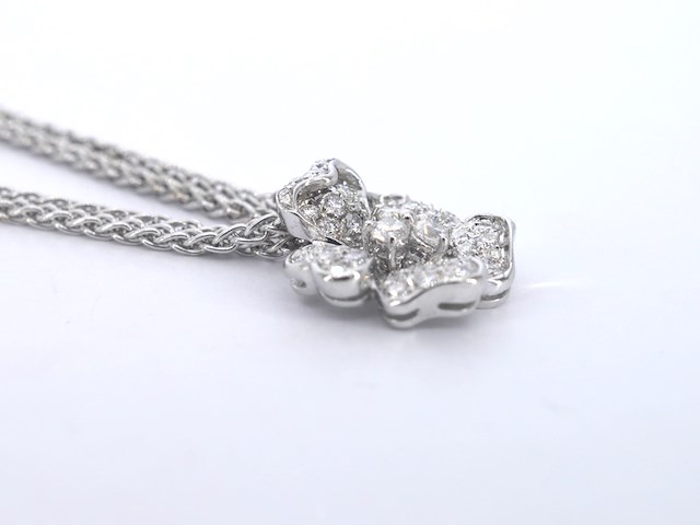 Ketting met diamanten in bloemvorm - afbeelding 5 van  9