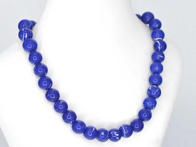 Ketting met lapis lazuli edelsteen en een diamanten sluiting - afbeelding 6 van  10