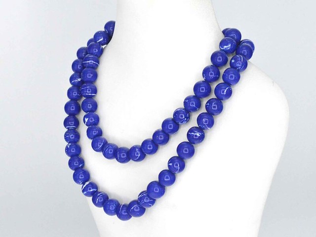 Ketting met lapis lazuli edelsteen en een diamanten sluiting - afbeelding 5 van  11