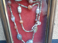 Ketting van glaskralen, 2e eeuw - afbeelding 1 van  4