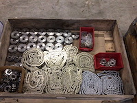 Kettingen en loopwielen - afbeelding 2 van  3