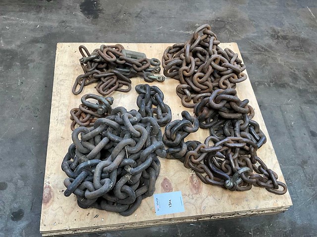 Kettingen - afbeelding 1 van  4