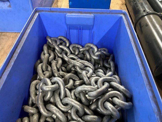 Kettingen - afbeelding 2 van  3