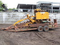 Kettingfreesmachine diesel op aanhanger - afbeelding 1 van  1