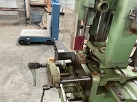 Kettingfreesmachine - afbeelding 8 van  10