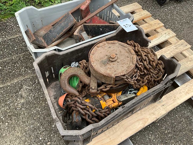 Kettingtakel en divers - afbeelding 2 van  2