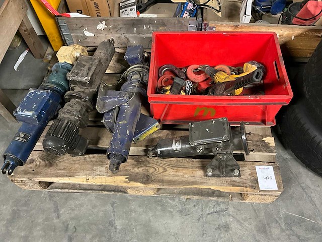 Kettingtakel en onderdelen - afbeelding 1 van  7