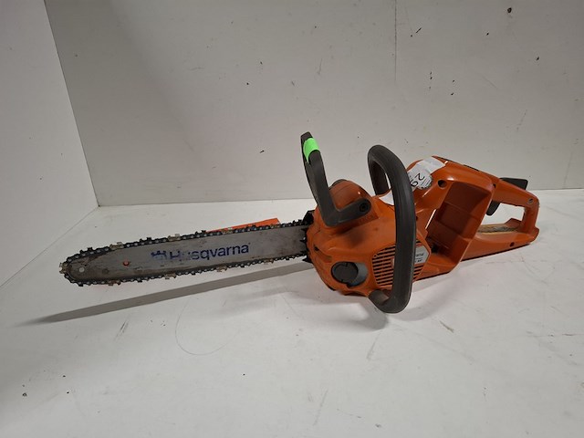 Kettingzaag - 35cm inclusief accupakket (2 accu's en lader) husqvarna, 535ixp, bouwjaar 2019 - afbeelding 1 van  14