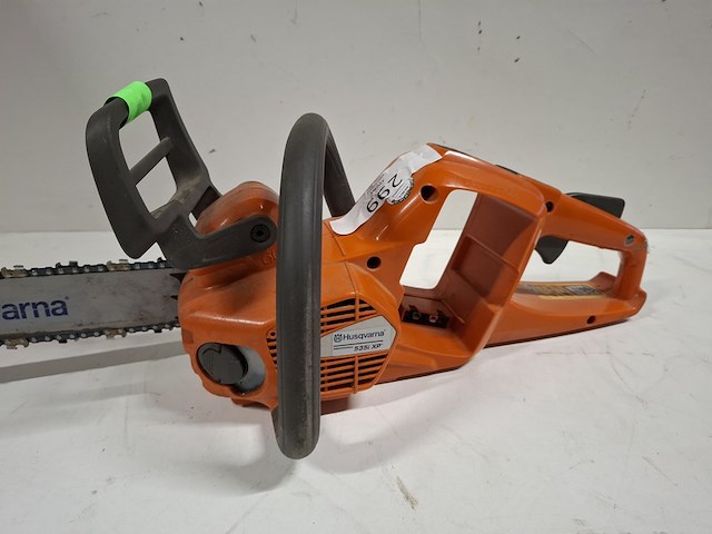 Kettingzaag - 35cm inclusief accupakket (2 accu's en lader) husqvarna, 535ixp, bouwjaar 2019 - afbeelding 8 van  14