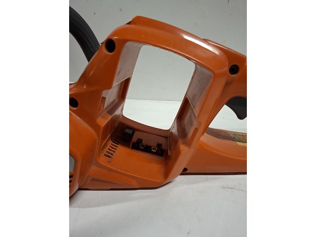 Kettingzaag - 35cm inclusief accupakket (2 accu's en lader) husqvarna, 535ixp, bouwjaar 2019 - afbeelding 10 van  14