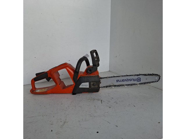 Kettingzaag 35cm accu husqvarna, 536lixp, bouwjaar 2017 - afbeelding 2 van  7