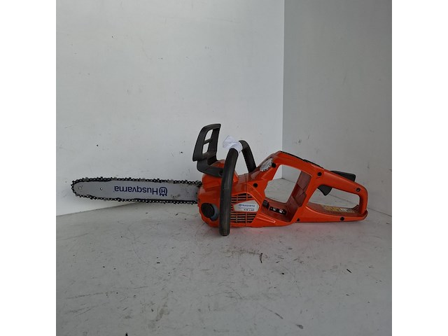 Kettingzaag 35cm accu husqvarna, 536lixp, bouwjaar 2017 - afbeelding 3 van  7