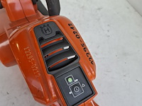 Kettingzaag 35cm accu husqvarna, 536lixp, bouwjaar 2018 - afbeelding 4 van  7