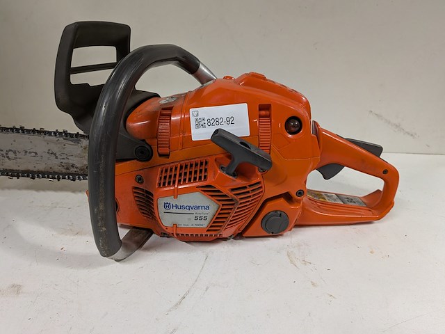 Kettingzaag 45cm benzine husqvarna, 555, bouwjaar 2017 - afbeelding 6 van  9