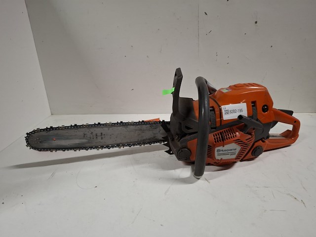 Kettingzaag 45cm benzine husqvarna, 555, bouwjaar 2021 - afbeelding 1 van  6