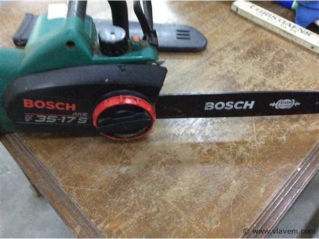 Kettingzaag. ( getest/ zonder ketting ) - afbeelding 2 van  2