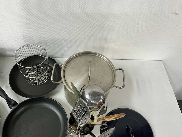 Keuken benodigdheden - afbeelding 4 van  12