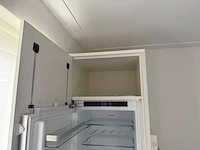 Keuken + eiland met apparatuur - afbeelding 22 van  27