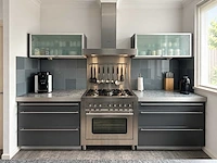 Keuken + eiland met apparatuur - afbeelding 8 van  23