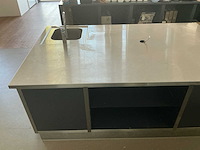 Keuken eiland met stopcontact keukenopstelling - afbeelding 6 van  11