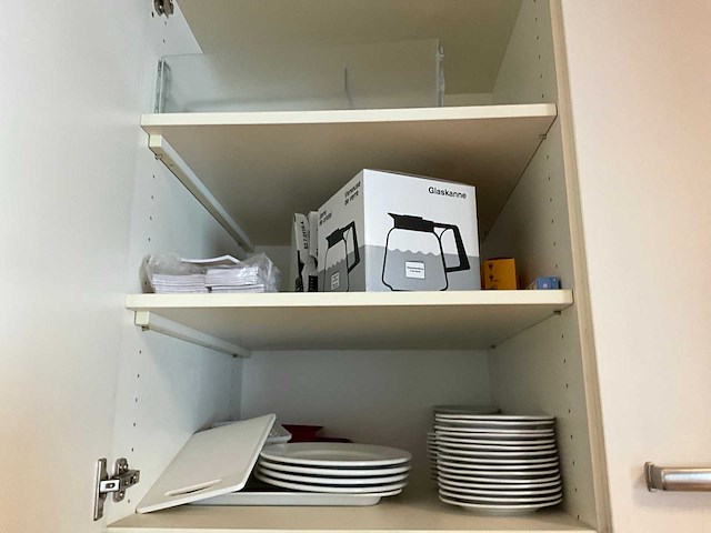 Keuken inhoud - afbeelding 1 van  4