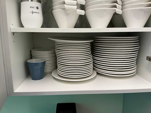 Keuken inventaris - afbeelding 11 van  15