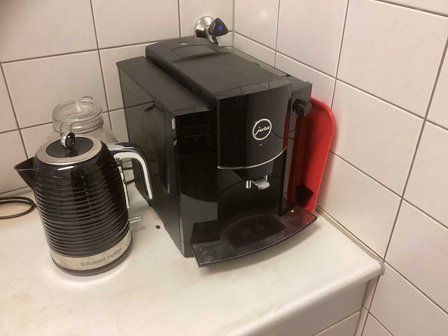 Keuken inventaris - afbeelding 1 van  6