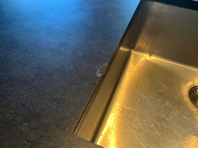 Keuken met aeg apparatuur - afbeelding 3 van  44